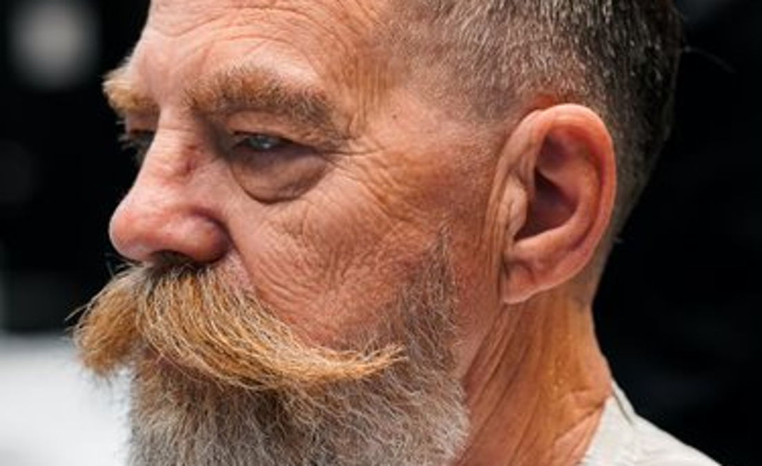 Hår og skjegg med barbering